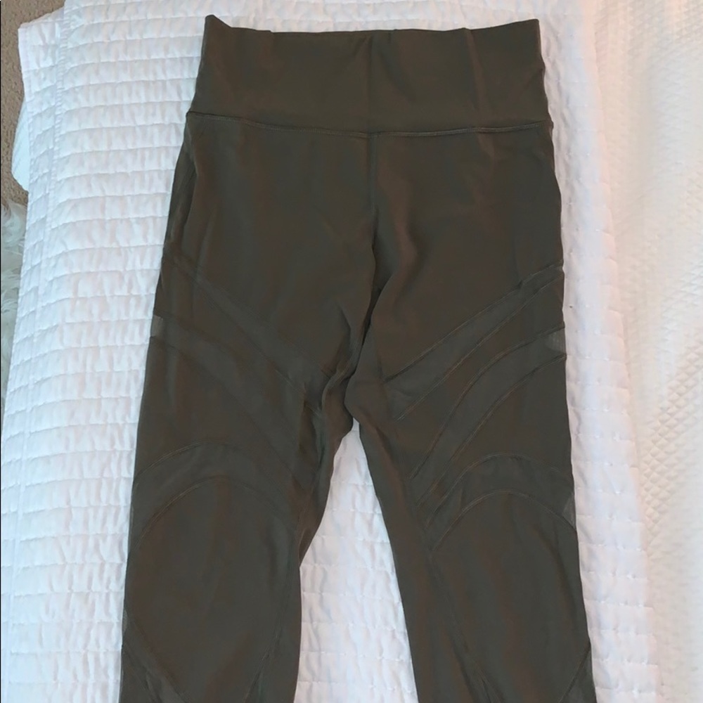 Lululemon Mesh Insert Leggings - image 1